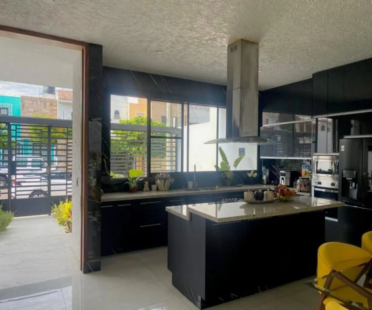 Casa En Venta,jardines del sauz,Isla Java 3169, Guadalajara, Jalisco 44987, 3 Habitaciones,2 Baños,Isla Java,3,pb6fzNz