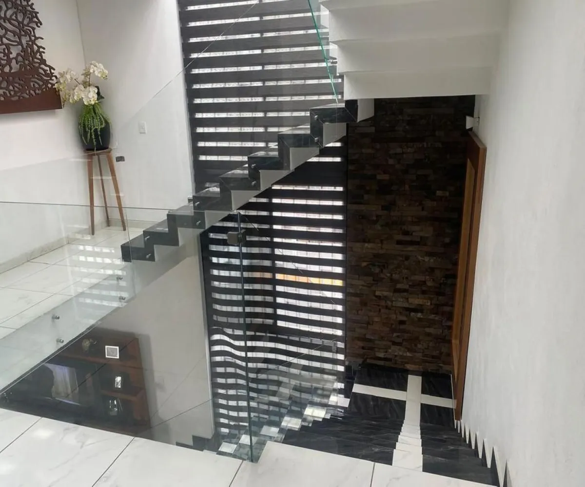 Casa En Venta,jardines del sauz,Isla Java 3169, Guadalajara, Jalisco 44987, 3 Habitaciones,2 Baños,Isla Java,3,pb6fzNz