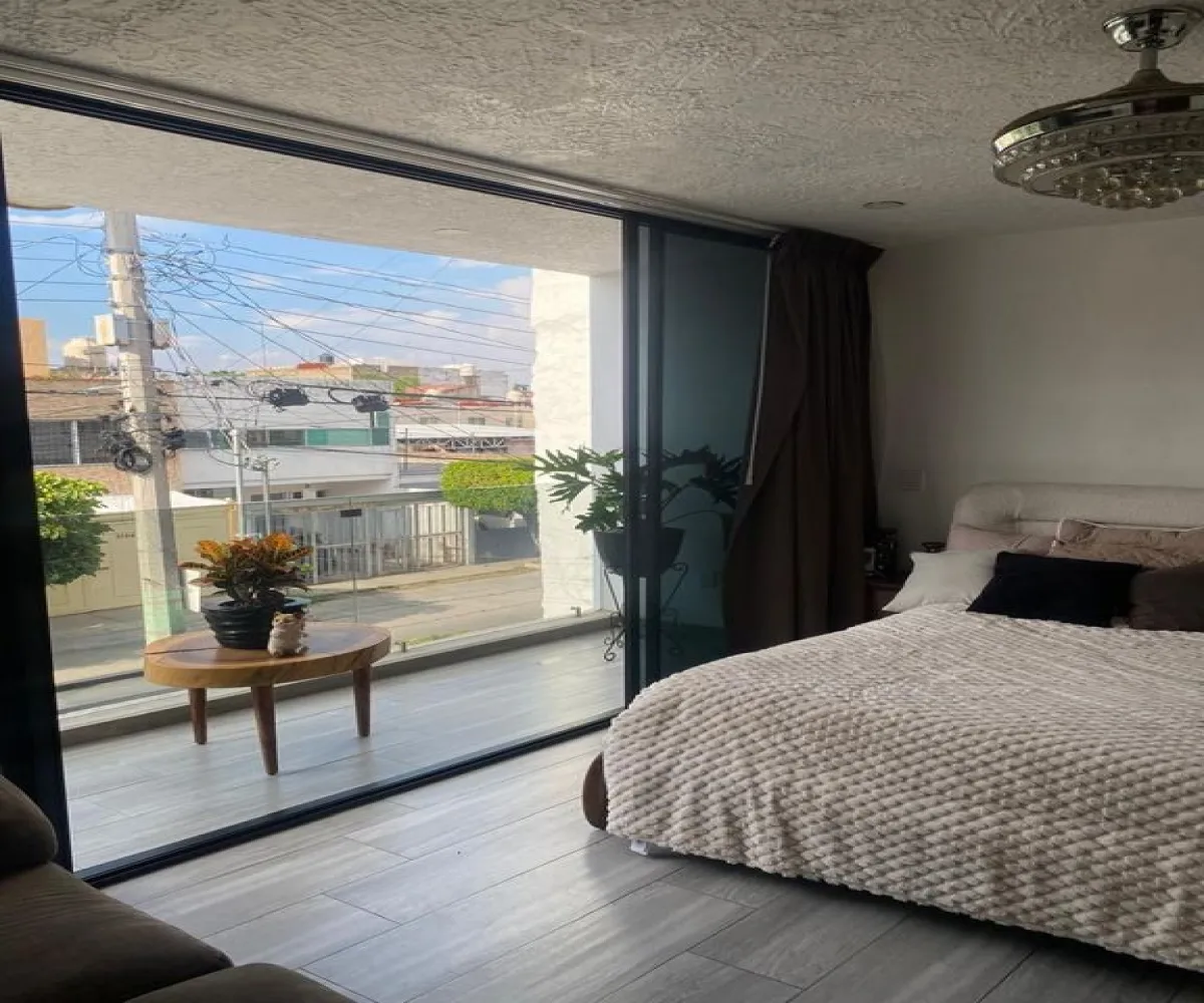 Casa En Venta,jardines del sauz,Isla Java 3169, Guadalajara, Jalisco 44987, 3 Habitaciones,2 Baños,Isla Java,3,pb6fzNz