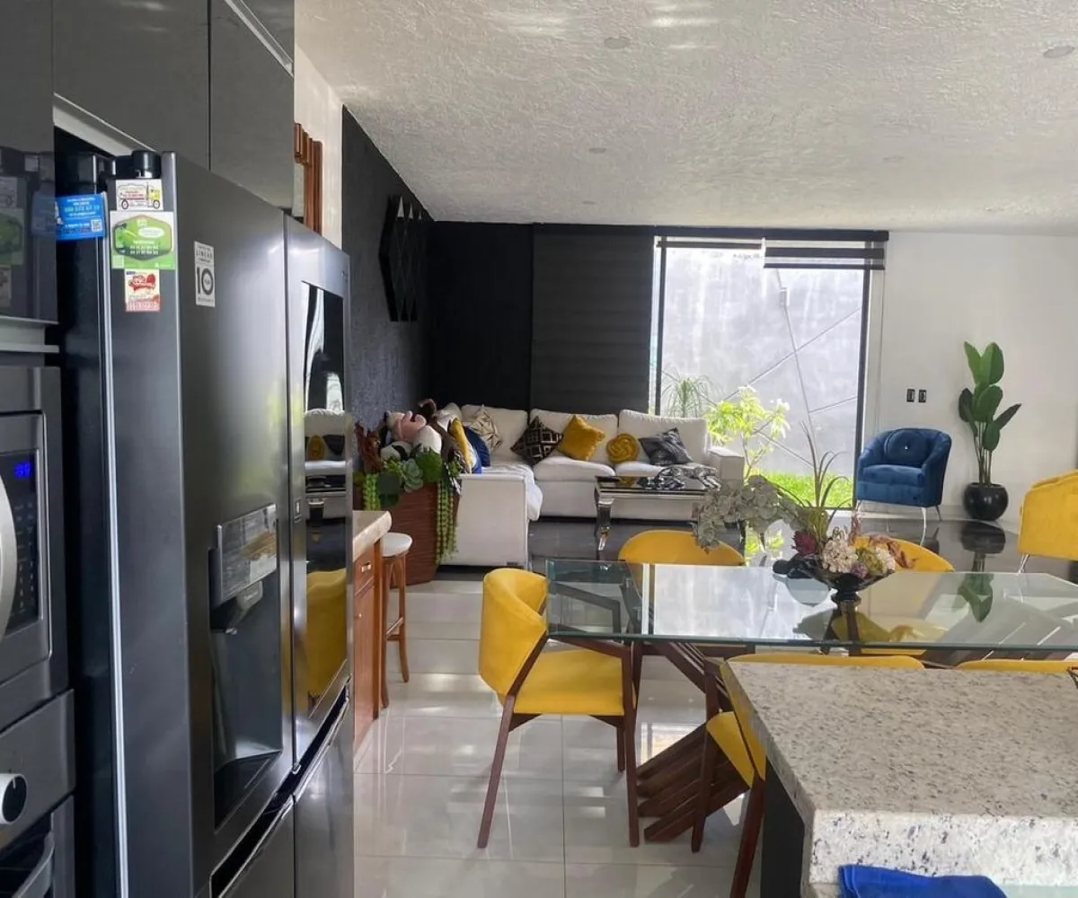 Casa En Venta,jardines del sauz,Isla Java 3169, Guadalajara, Jalisco 44987, 3 Habitaciones,2 Baños,Isla Java,3,pb6fzNz