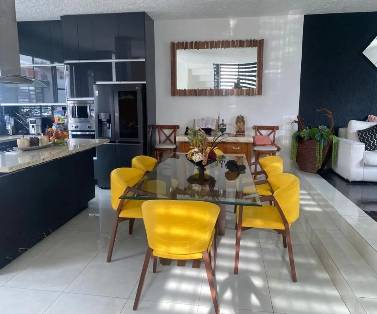 Casa En Venta,jardines del sauz,Isla Java 3169, Guadalajara, Jalisco 44987, 3 Habitaciones,2 Baños,Isla Java,3,pb6fzNz