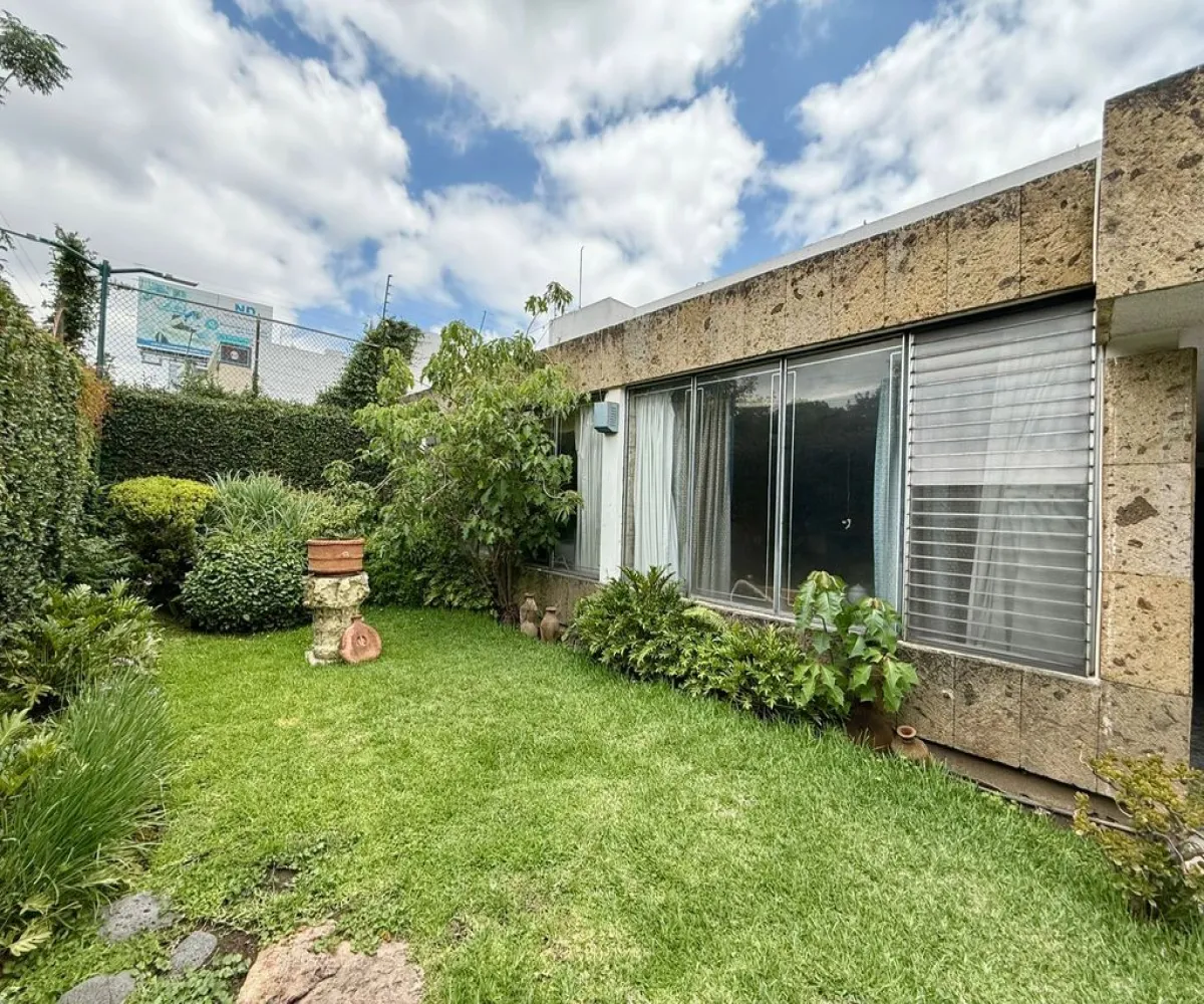 Local En Renta,Ladron De Guevara,Avenida México 2412, Guadalajara, Jalisco 44600,5 Baños,Avenida México,1,pXcwRMx