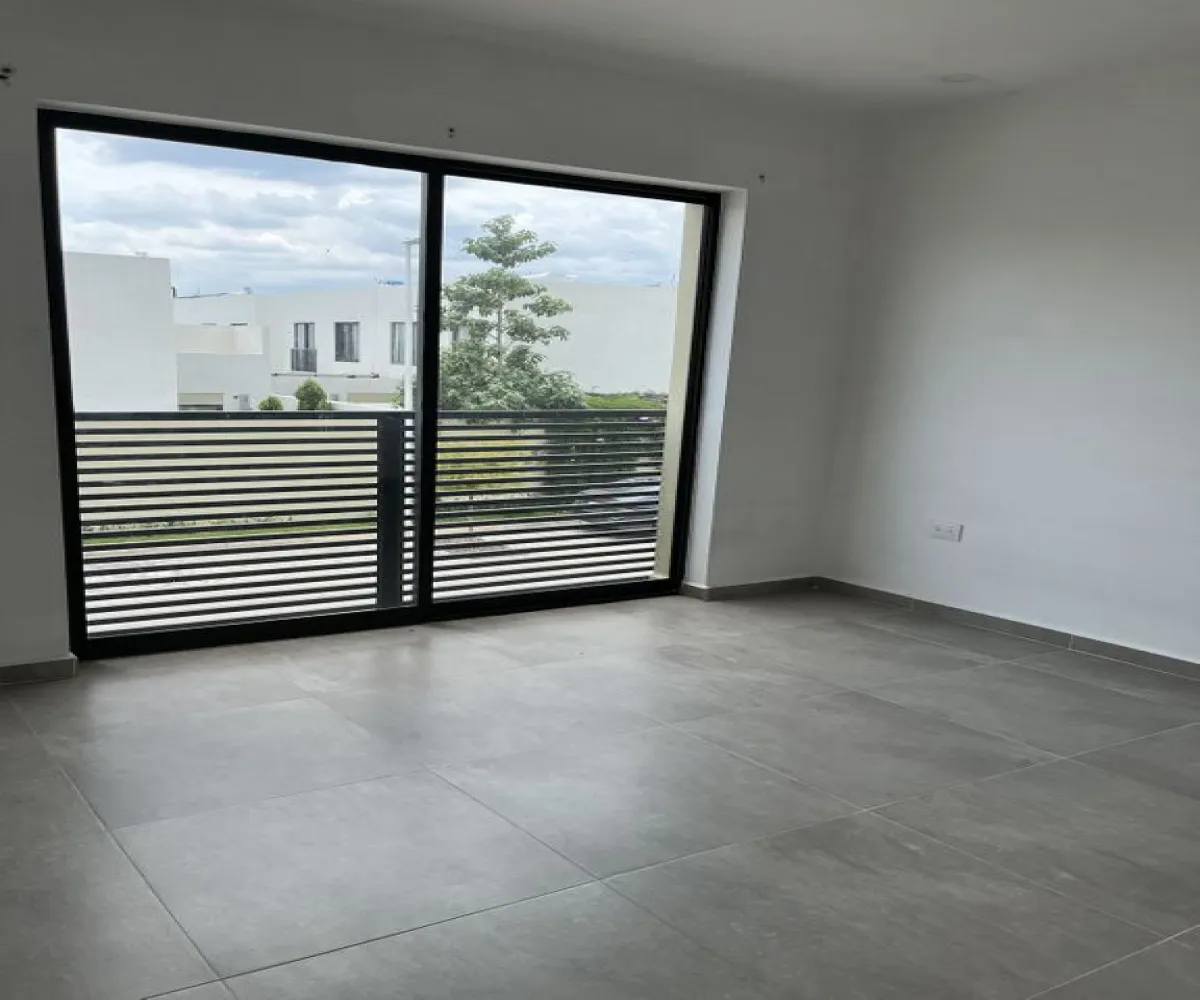 Casa En Venta,Avenida Adamar 1216, Tlajomulco de Zúñiga, Jalisco 45650, 3 Habitaciones,2 Baños,Avenida Adamar,1,pmV8Bws