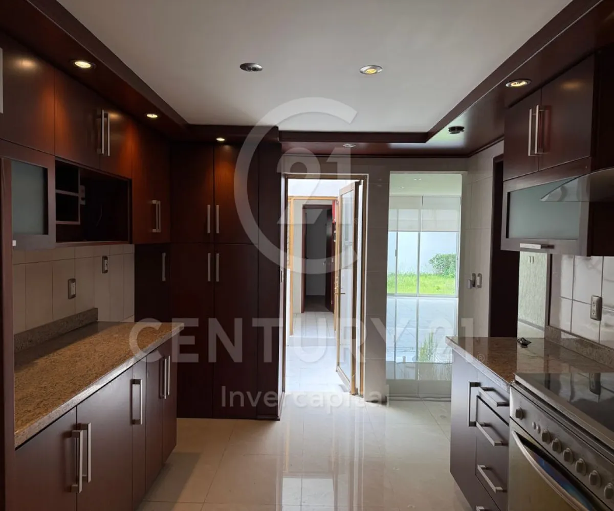 Casa En Venta,Bugambilias,De Las Magnolias 191, Zapopan, Jalisco 45237, 4 Habitaciones,4 Baños,De Las Magnolias,3,pGsUk6q