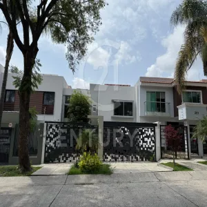 Casa En Venta,Bugambilias,De Las Magnolias 191, Zapopan, Jalisco 45237, 4 Habitaciones,4 Baños,De Las Magnolias,3,pGsUk6q