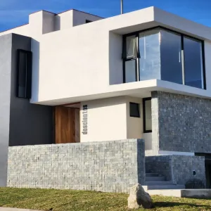Casa En Venta,Los Robles,Circuito de Los Pinos 163, Zapopan, Jalisco 45230, 3 Habitaciones,4 Baños,Circuito de Los Pinos,4,py8mOl9