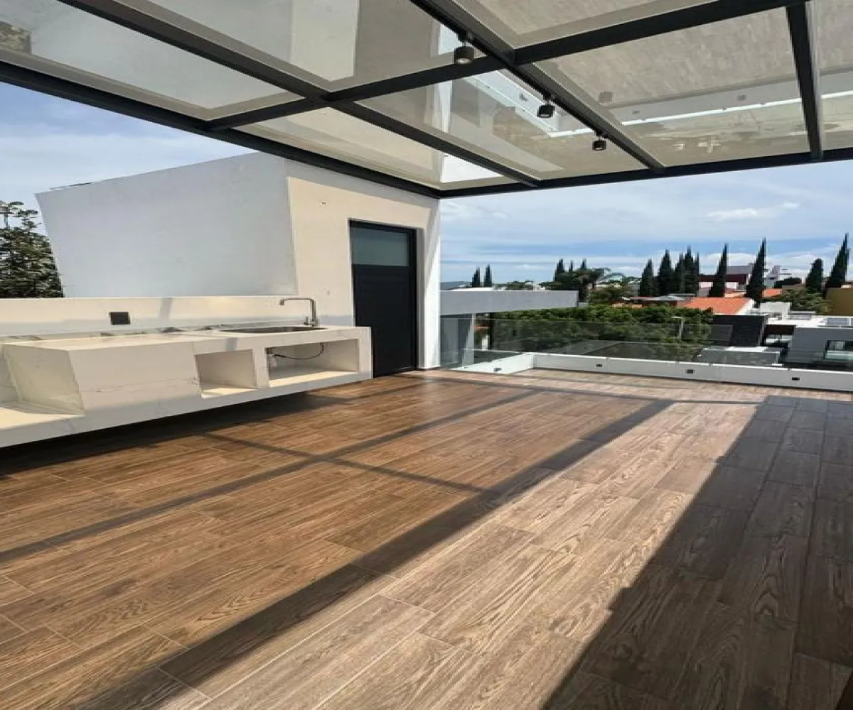 Casa En Venta,Bugambilias,Bugambilias 2da Sección S/N, Zapopan, Jalisco 45237, 3 Habitaciones,4 Baños,Bugambilias 2da Sección,1,pios3by