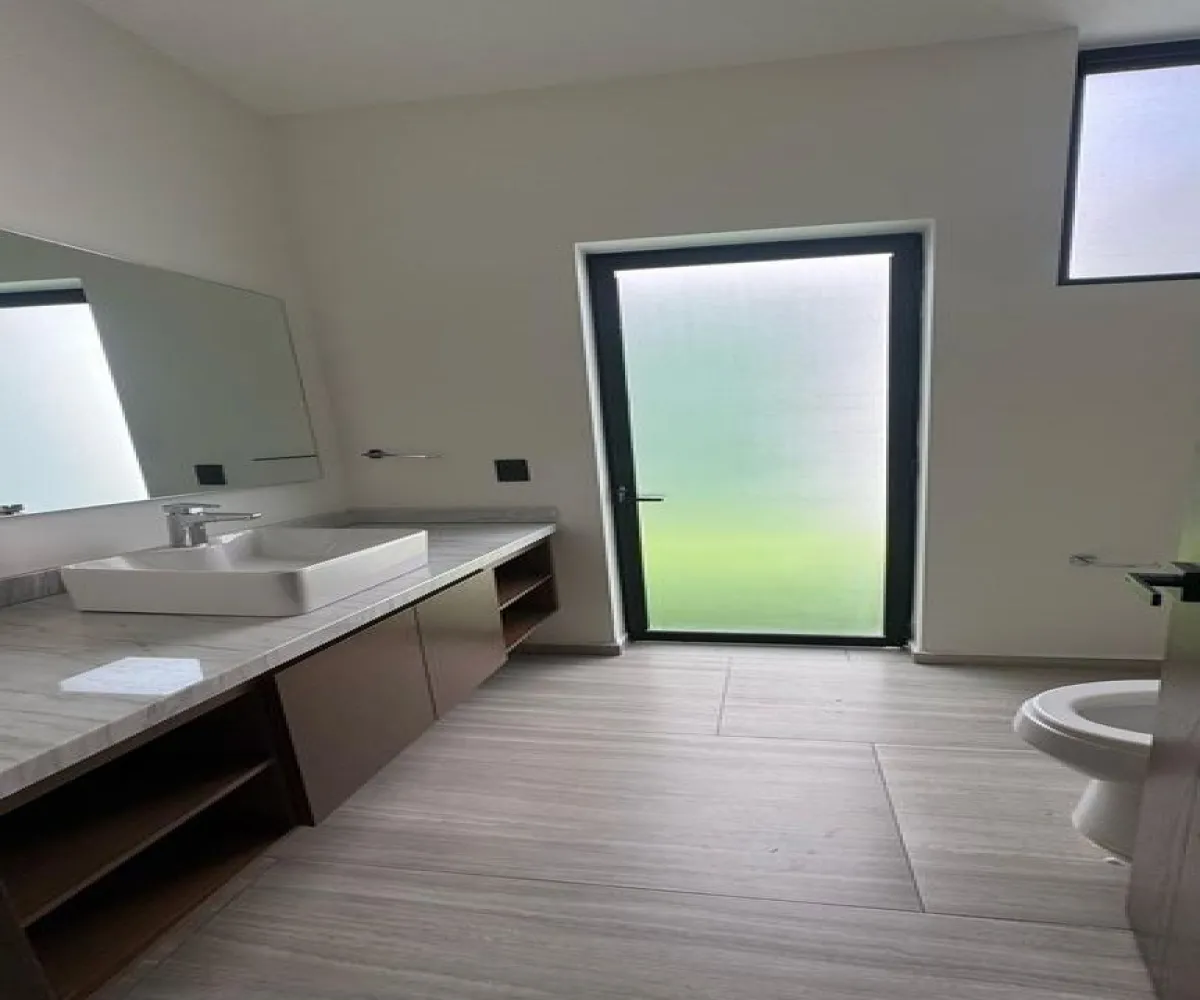 Casa En Venta,Bugambilias,Bugambilias 2da Sección S/N, Zapopan, Jalisco 45237, 3 Habitaciones,4 Baños,Bugambilias 2da Sección,1,pios3by