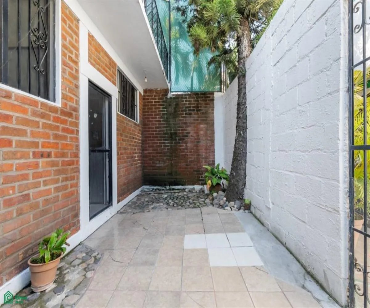 Casa En Venta,Aramara,Privada Oceano Pacifico 132, Puerto Vallarta, Jalisco 48314, 11 Habitaciones,4 Baños,Privada Oceano Pacifico,2,MX25987932