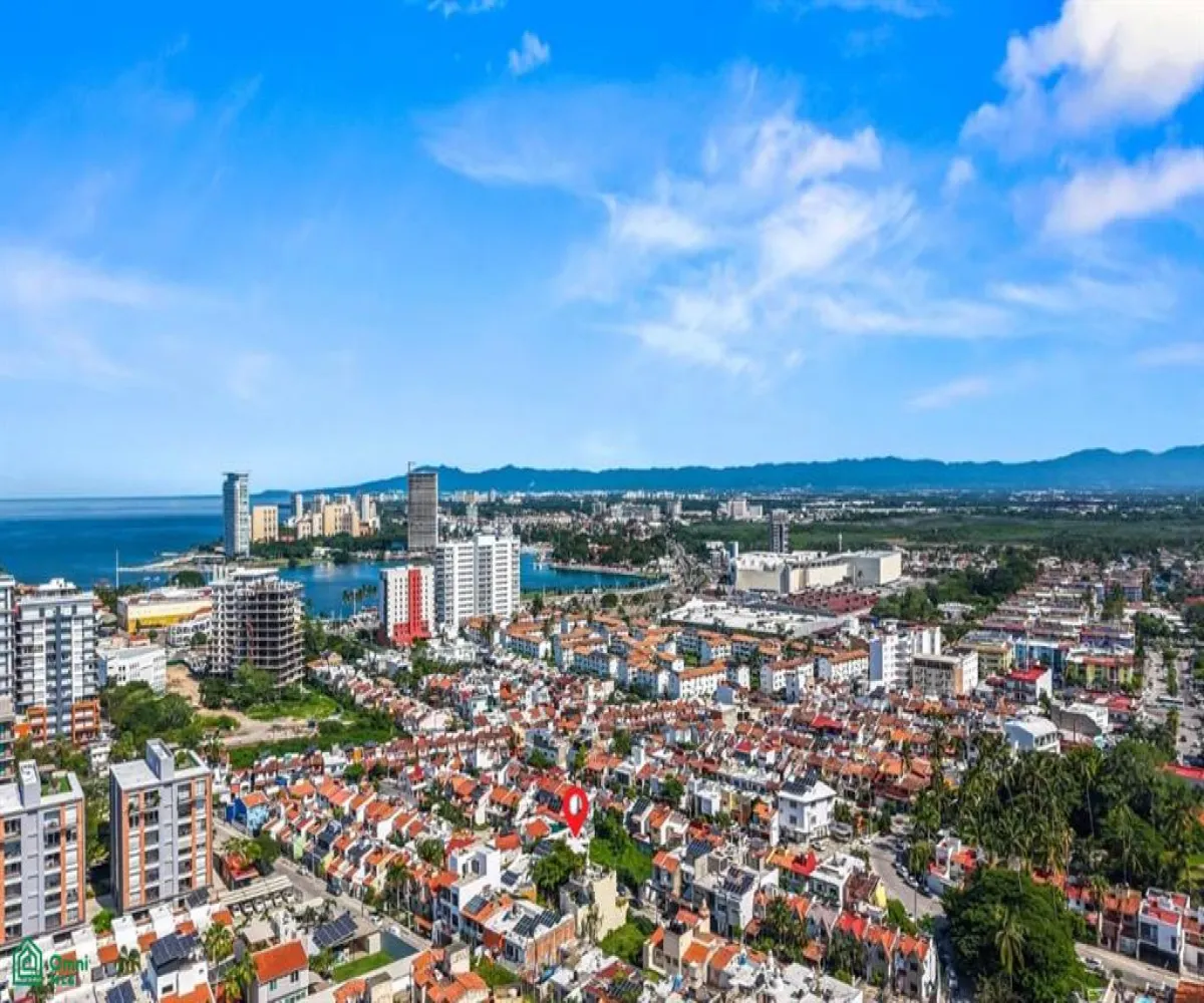 Casa En Venta,Aramara,Privada Oceano Pacifico 132, Puerto Vallarta, Jalisco 48314, 11 Habitaciones,4 Baños,Privada Oceano Pacifico,2,MX25987932