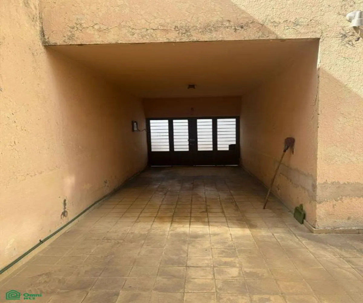 Casa En Venta,Italia Providencia,otranto sn, Guadalajara, Jalisco 44648, 4 Habitaciones,3 Baños,otranto,MX25988095