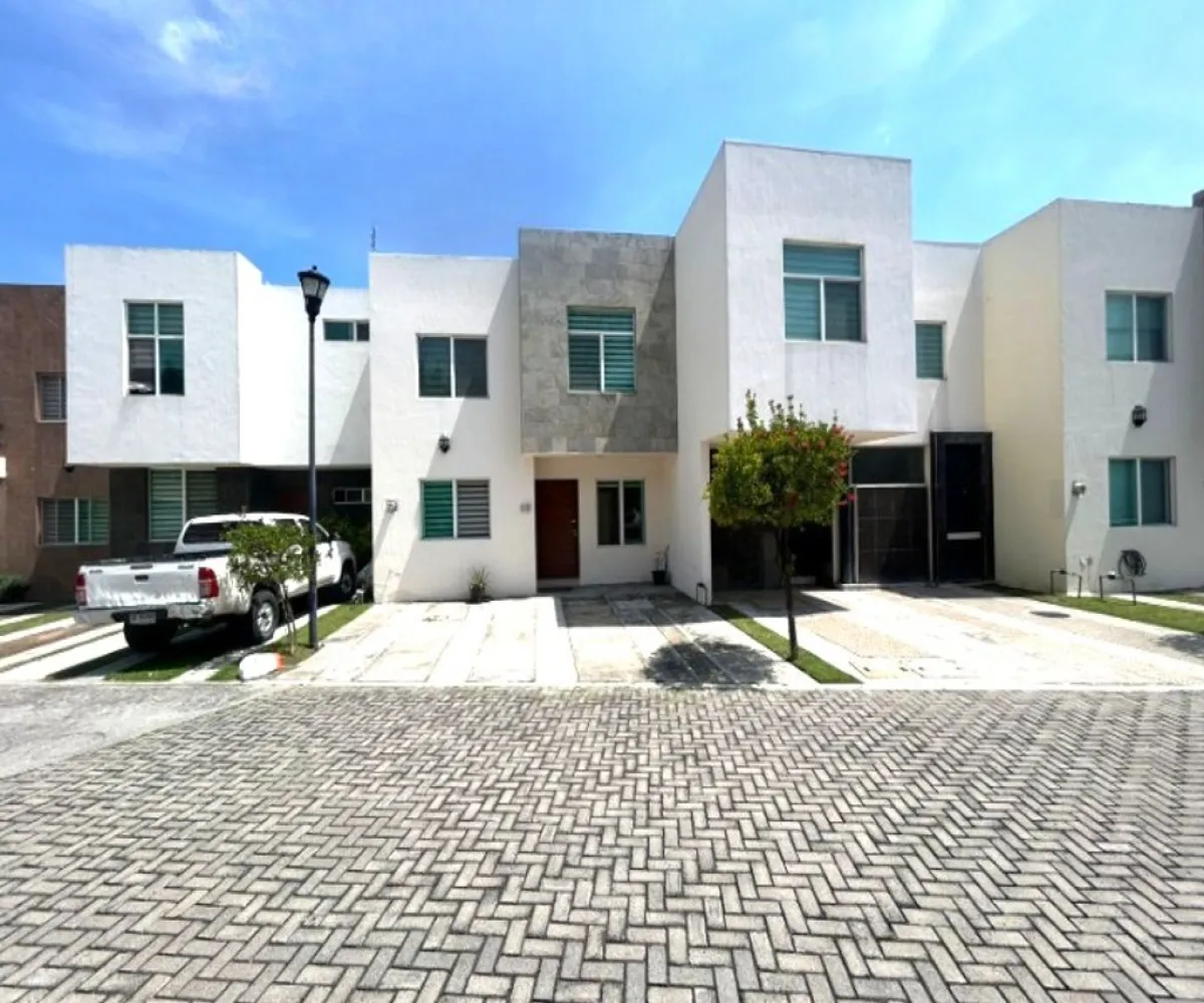 Casa En Venta,Bugambilias,Callejon del Iris 251, Zapopan, Jalisco 45237, 4 Habitaciones,3 Baños,Callejon del Iris,1,p1mHUeu