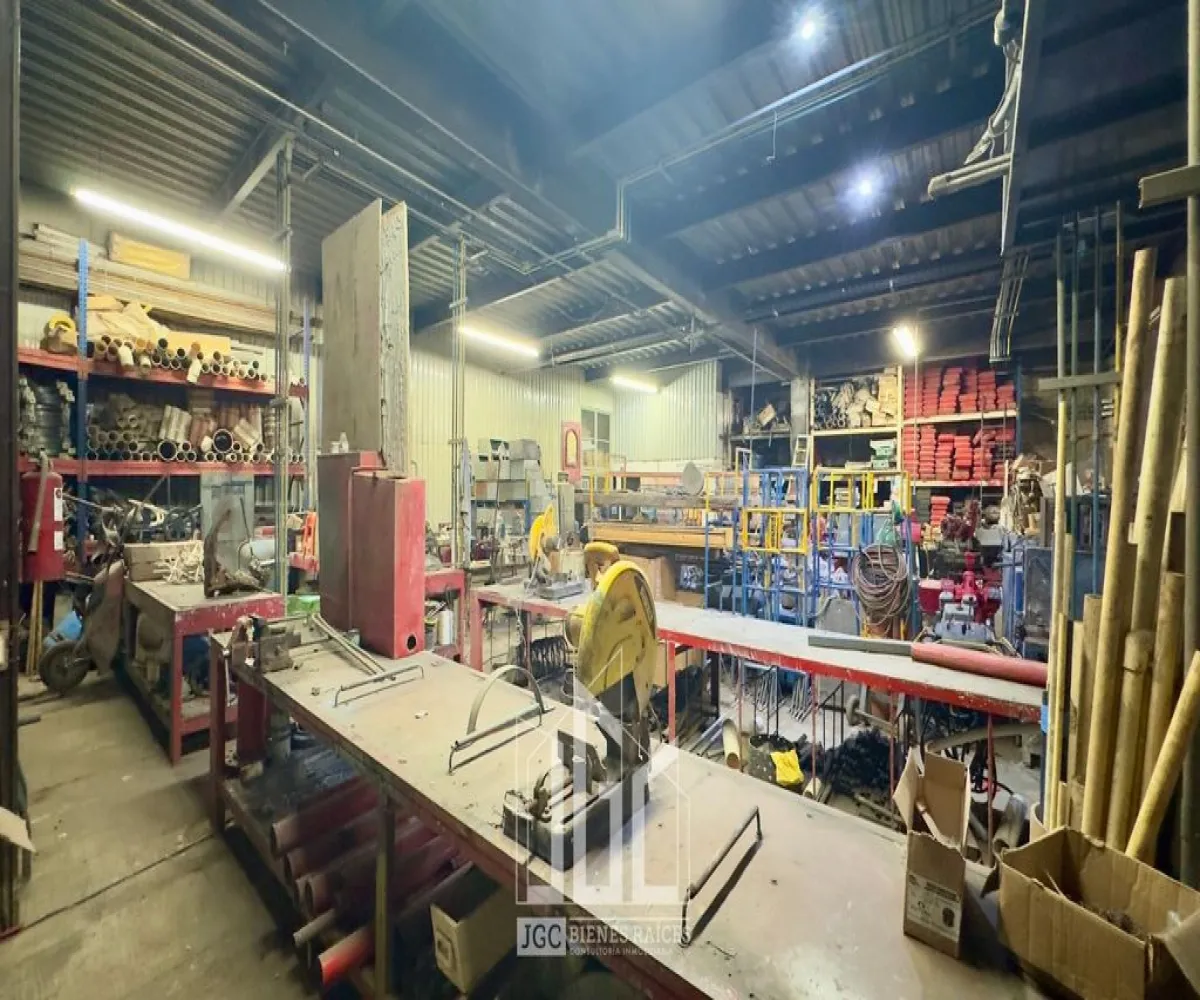 Bodega En Venta,Las Juntas,San Jorge 362, San Pedro Tlaquepaque, Jalisco 45590,3 Baños,San Jorge,2,p6d8xAt