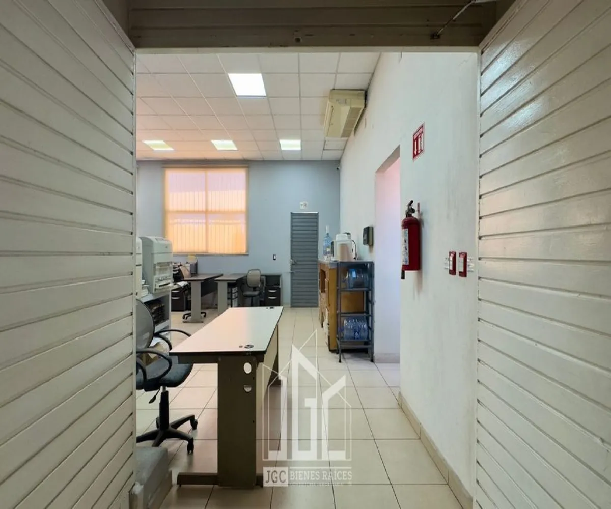 Bodega En Venta,Las Juntas,San Jorge 362, San Pedro Tlaquepaque, Jalisco 45590,3 Baños,San Jorge,2,p6d8xAt