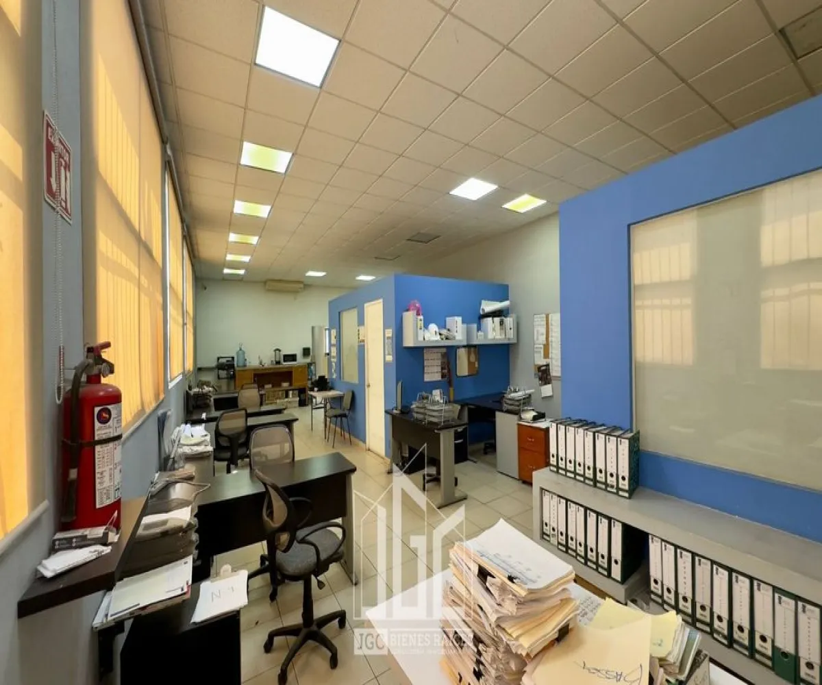 Bodega En Venta,Las Juntas,San Jorge 362, San Pedro Tlaquepaque, Jalisco 45590,3 Baños,San Jorge,2,p6d8xAt