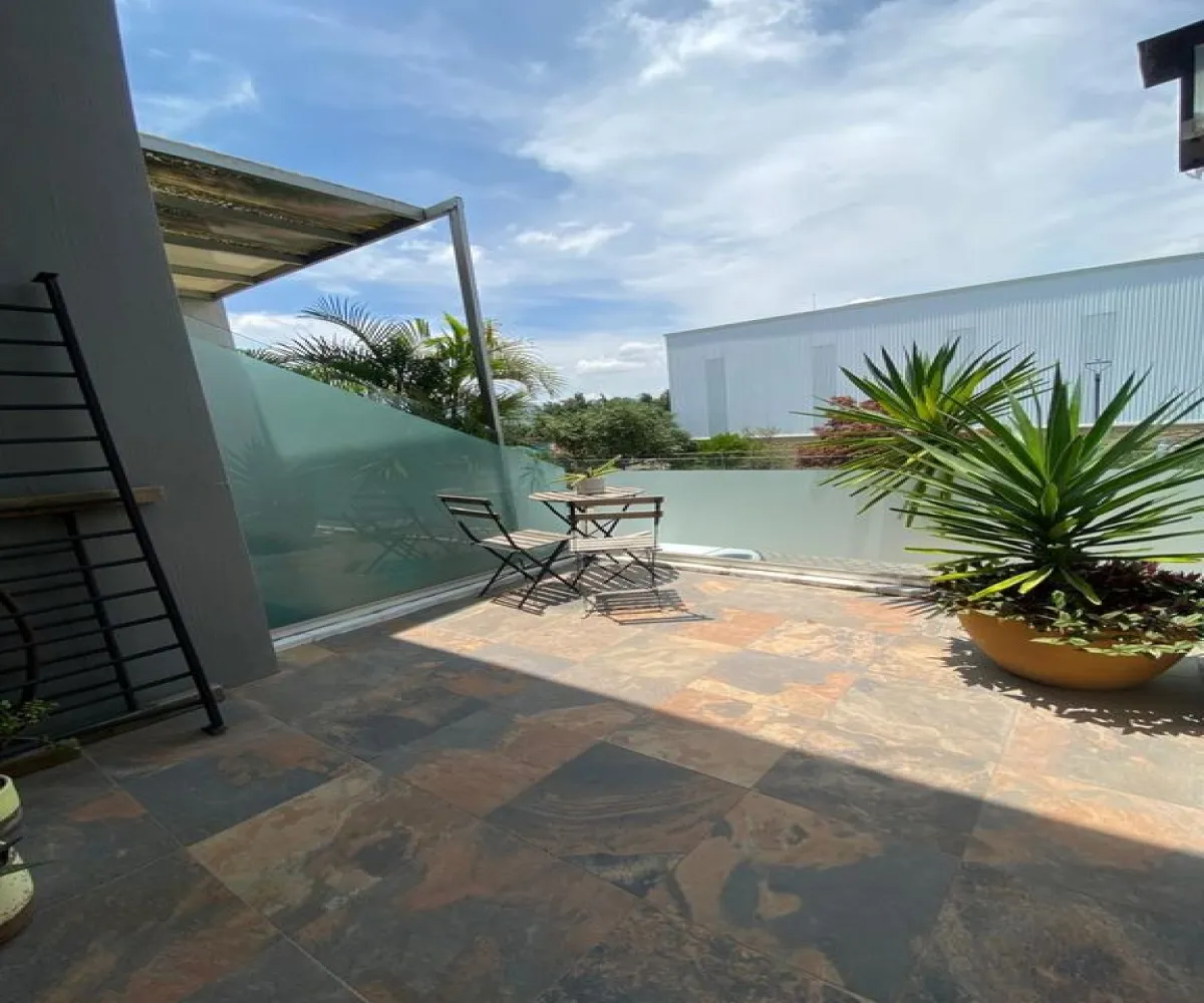 Casa En Venta,Real San Ignacio,Avenida Camino Real a Colima 889 19, Tlajomulco de Zúñiga, Jalisco 45645, 1 Cuarto,1 Baño,Avenida Camino Real a Colima,2,p8UO7r7