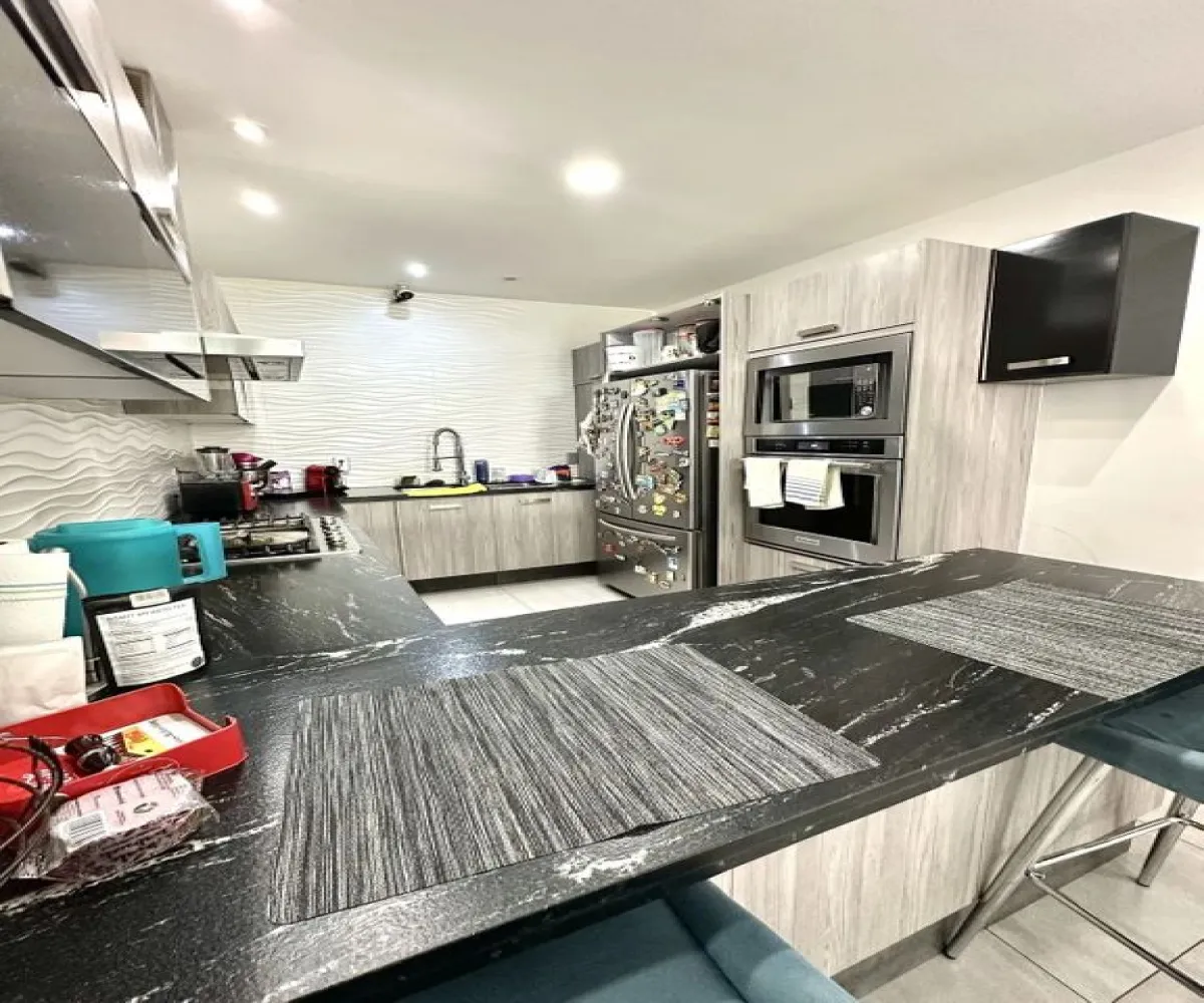 Casa En Venta,Jardín Real,Jardín del Crisantemo S/N, Zapopan, Jalisco 45136, 4 Habitaciones,3 Baños,Jardín del Crisantemo,1,ptrVuCK