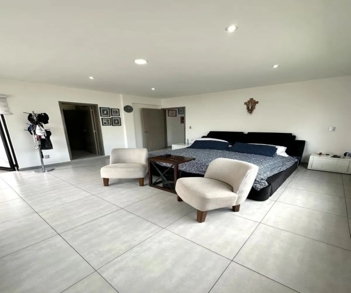 Casa En Venta,Jardín Real,Jardín del Crisantemo S/N, Zapopan, Jalisco 45136, 4 Habitaciones,3 Baños,Jardín del Crisantemo,1,ptrVuCK