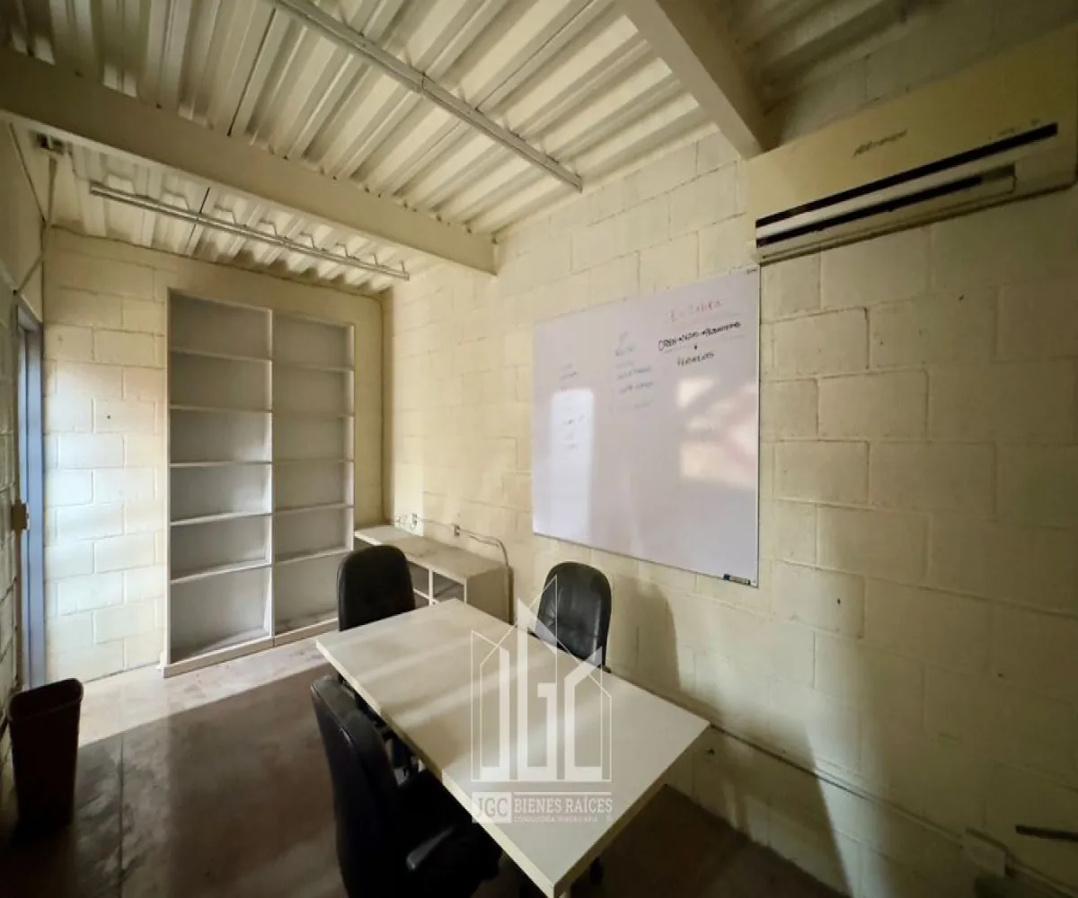 Bodega En Renta,Balcones de la Cantera,Calle Cantera Morada 454, Zapopan, Jalisco 45186,1 Baño,Calle Cantera Morada,2,prEWn6q