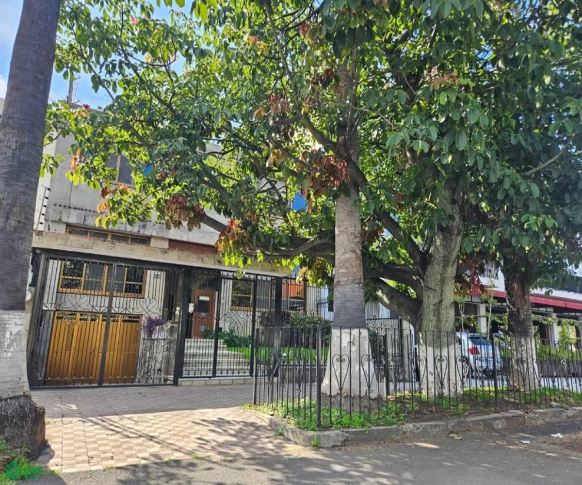 Casa En Venta,Moderna,Colonias 624, Guadalajara, Jalisco 44190, 4 Habitaciones,2 Baños,Colonias,2,MX25988850