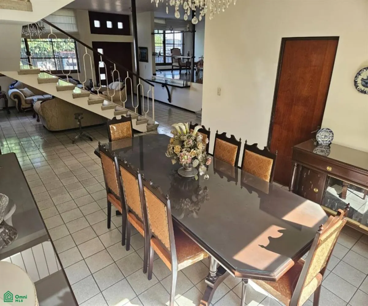 Casa En Venta,Moderna,Colonias 624, Guadalajara, Jalisco 44190, 4 Habitaciones,2 Baños,Colonias,2,MX25988850