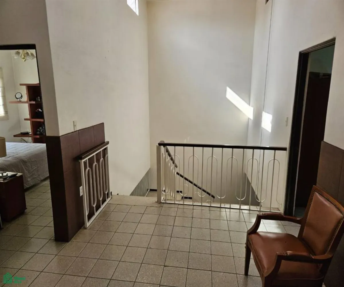 Casa En Venta,Moderna,Colonias 624, Guadalajara, Jalisco 44190, 4 Habitaciones,2 Baños,Colonias,2,MX25988850