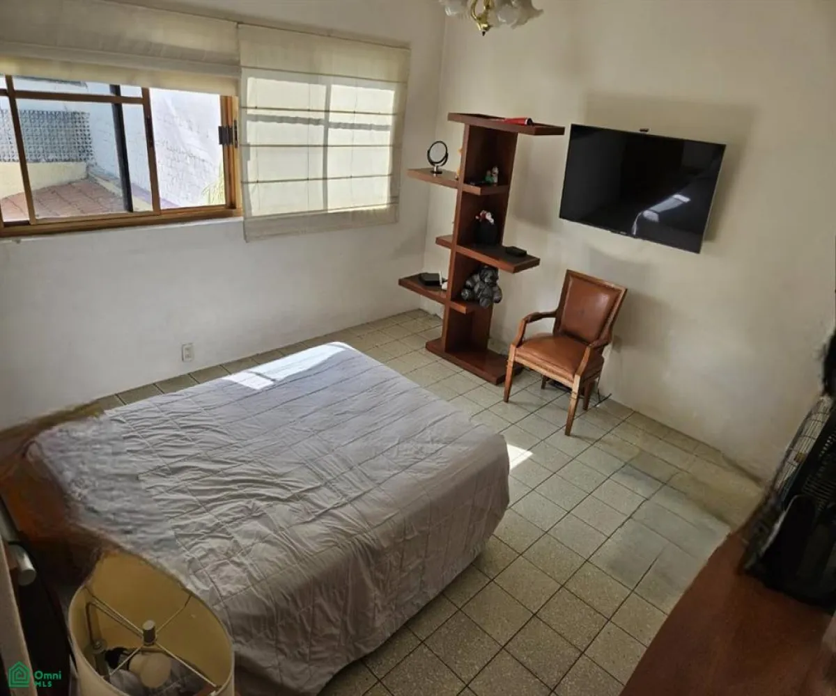 Casa En Venta,Moderna,Colonias 624, Guadalajara, Jalisco 44190, 4 Habitaciones,2 Baños,Colonias,2,MX25988850