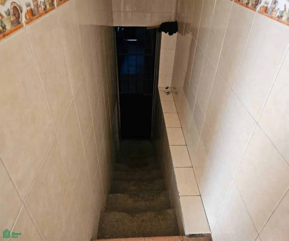 Casa En Venta,Moderna,Colonias 624, Guadalajara, Jalisco 44190, 4 Habitaciones,2 Baños,Colonias,2,MX25988850