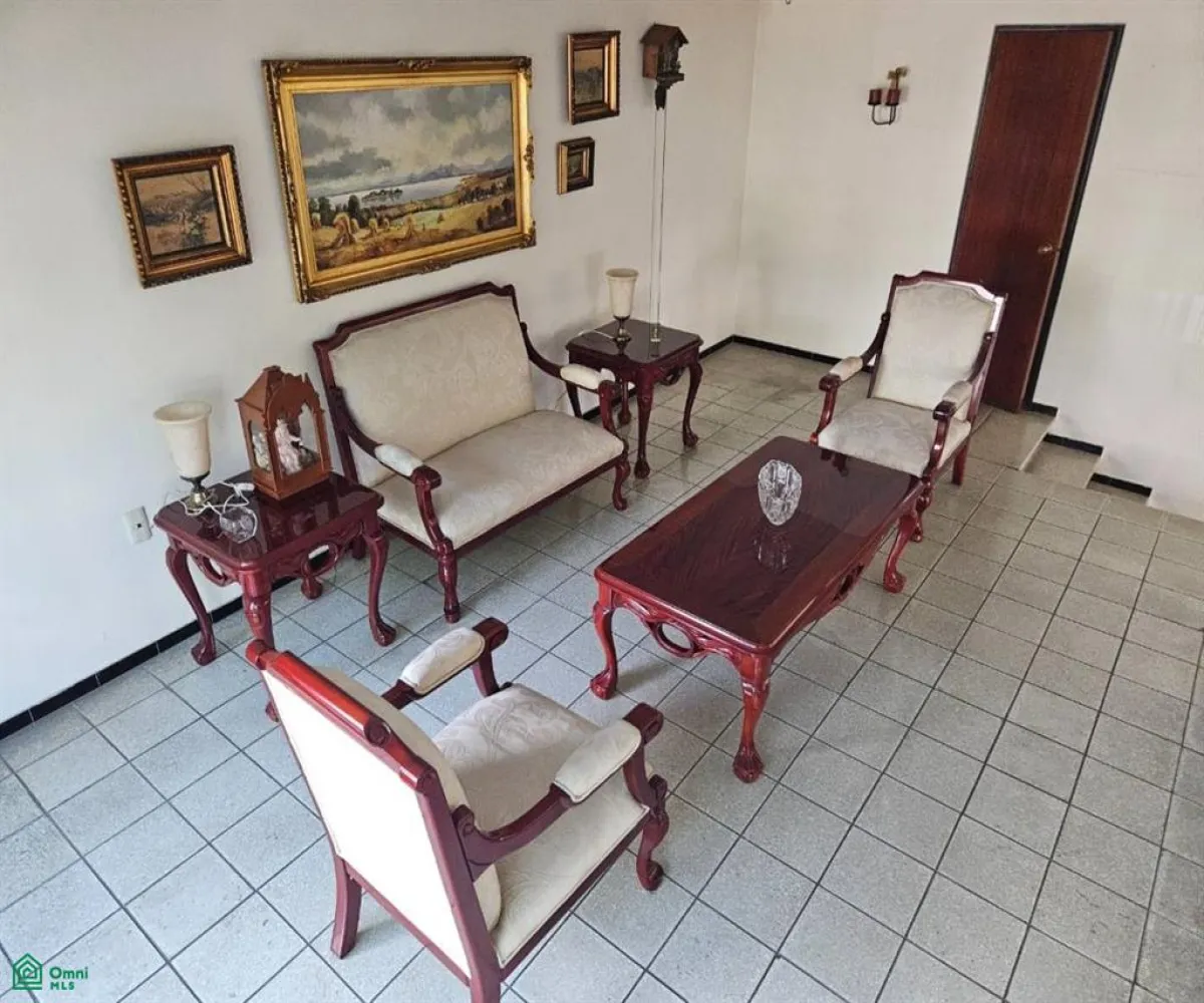 Casa En Venta,Moderna,Colonias 624, Guadalajara, Jalisco 44190, 4 Habitaciones,2 Baños,Colonias,2,MX25988850