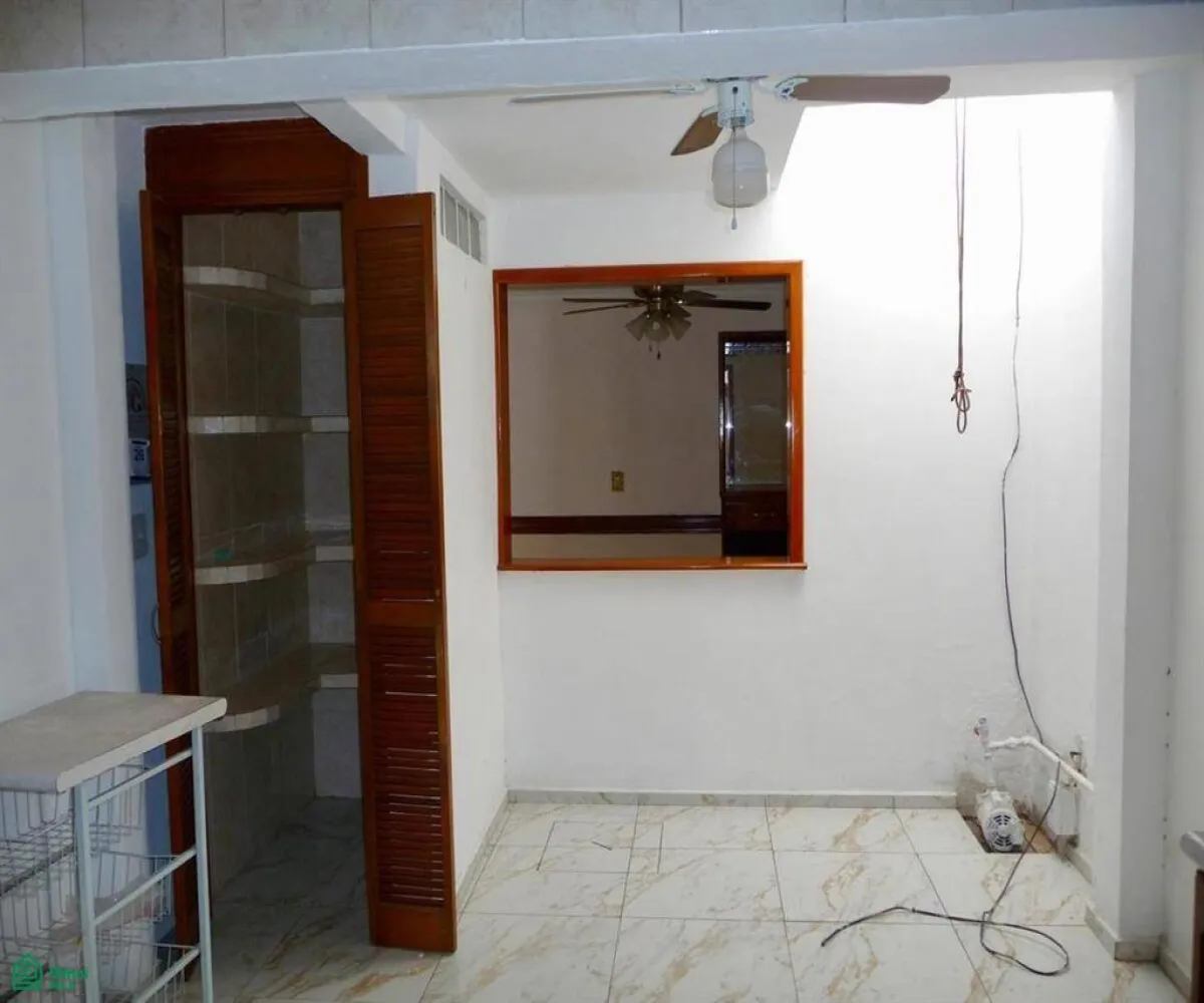 Casa En Venta,Altamira,Av. Aviación 3905, Zapopan, Jalisco 45160, 3 Habitaciones,3 Baños,Av. Aviación,MX25989006