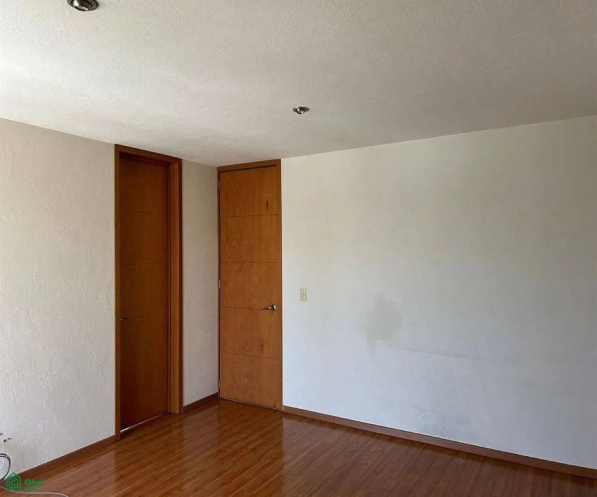 Casa En Venta,Altamira,Av. Aviación 3905, Zapopan, Jalisco 45160, 3 Habitaciones,3 Baños,Av. Aviación,MX25989006