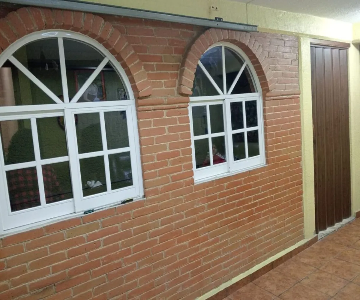 Casa En Venta,Fernando Alba Ixtlaxóchitl,Vialidad 32 L 49, Ecatepec de Morelos, México 55100, 3 Habitaciones,1 Baño,Vialidad,1,pyfelQo