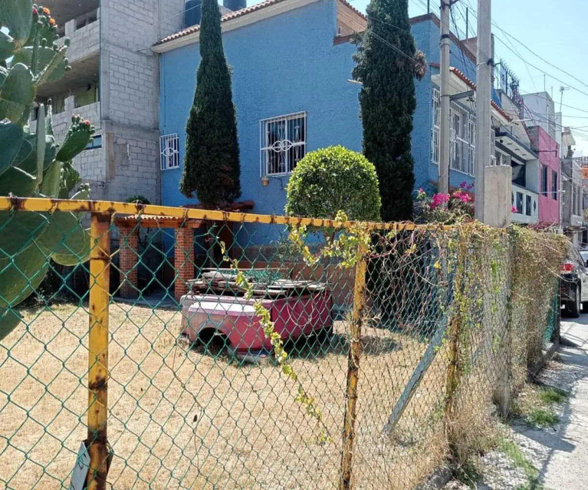 Casa En Venta,Fernando Alba Ixtlaxóchitl,Vialidad 32 L 49, Ecatepec de Morelos, México 55100, 3 Habitaciones,1 Baño,Vialidad,1,pyfelQo