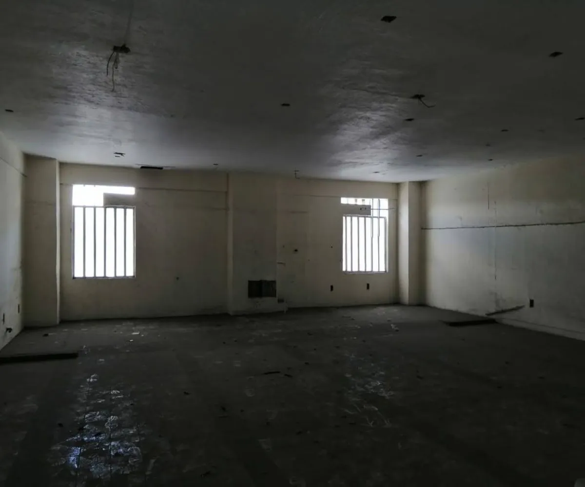 Local En Renta,Zona Centro,Paseo Degollado 90, Guadalajara, Jalisco 44100,1 Baño,Paseo Degollado,1,pBQUvoA