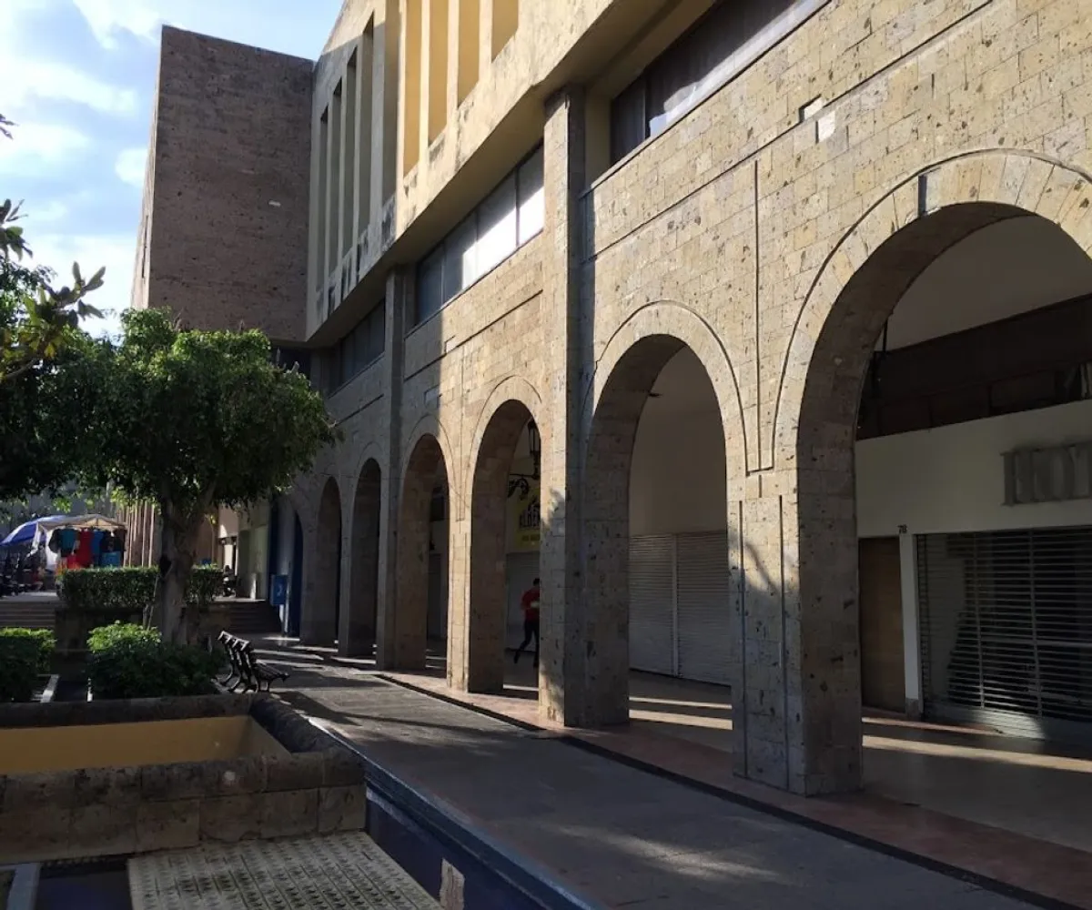 Oficina En Renta,Zona Centro,Paseo Degollado 105, Guadalajara, Jalisco 44100,1 Baño,Paseo Degollado,1,pVdbhvU