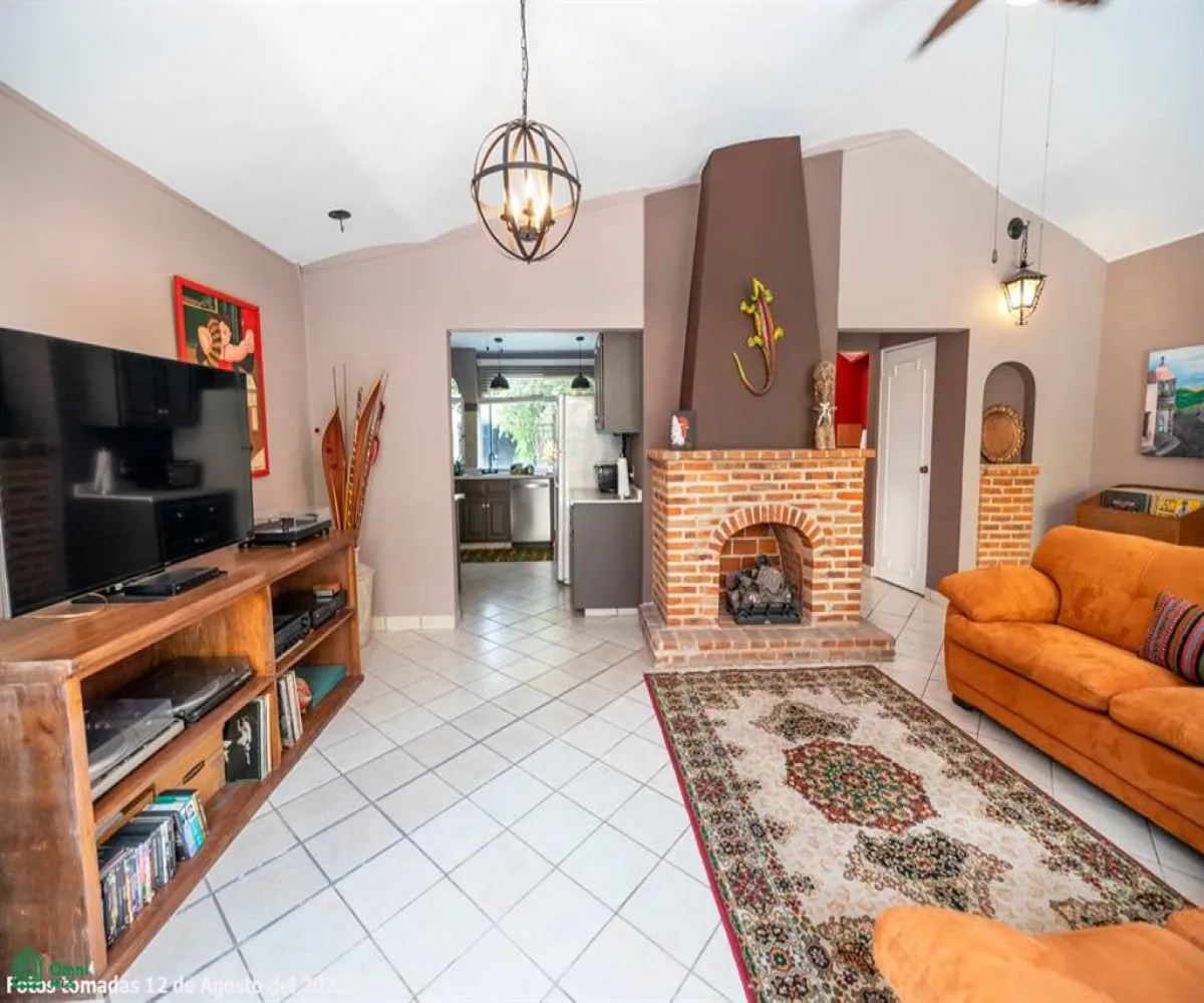 Casa En Venta,Chulavista,Calle del Monte, Fracc. Chula Vista, San Antonio T 19, Chapala, Jalisco 45907, 3 Habitaciones,3 Baños,Calle del Monte, Fracc. Chula Vista, San Antonio T,1,MX25989374