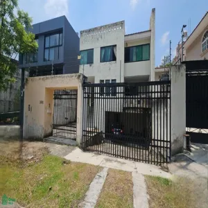 Casa En Venta,Bugambilias,Circuito del Lince Norte 3518, Zapopan, Jalisco 45238, 4 Habitaciones,4 Baños,Circuito del Lince Norte,3,MX25989621