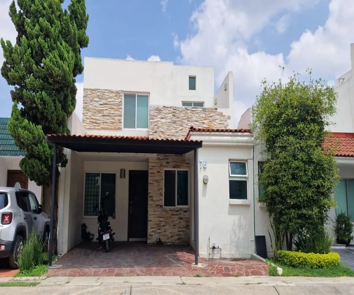 Casa En Renta,Parque de la Castellana,Avenida Naciones Unidas 6111 76, Zapopan, Jalisco 45117, 4 Habitaciones,2 Baños,Avenida Naciones Unidas,2,pLoR9Rf