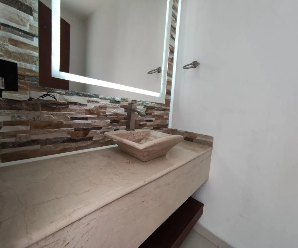 Casa En Venta,Cortijo San Agustin,Cerrada del Labrador 14, Tlajomulco de Zúñiga, Jalisco 45645, 3 Habitaciones,2 Baños,Cerrada del Labrador,2,pvN4ZTM