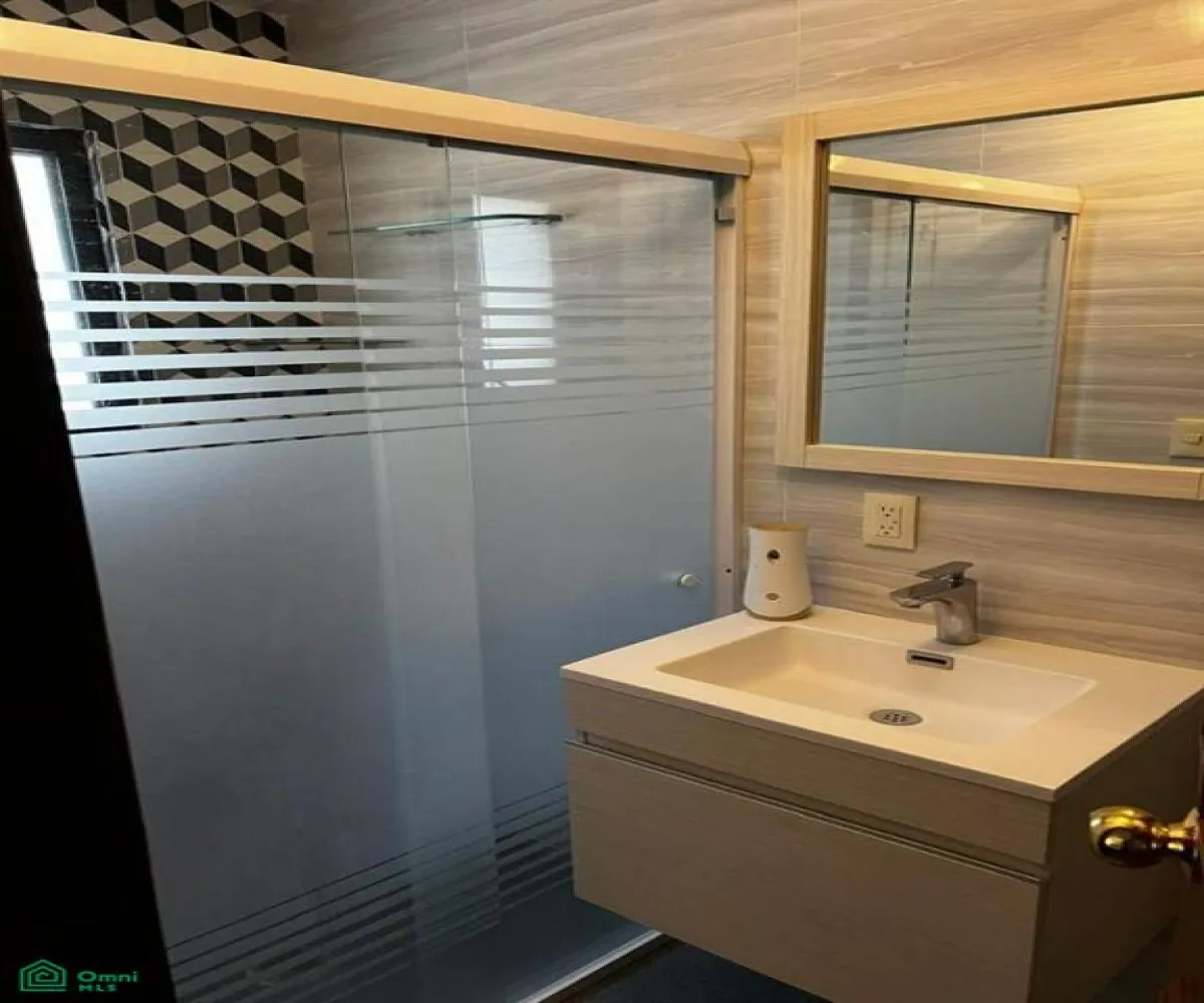 Casa En Venta,El Palomar,Paseo del Agua 192, Tlajomulco de Zuniga, Jalisco 45643, 5 Habitaciones,5 Baños,Paseo del Agua,MX25990081