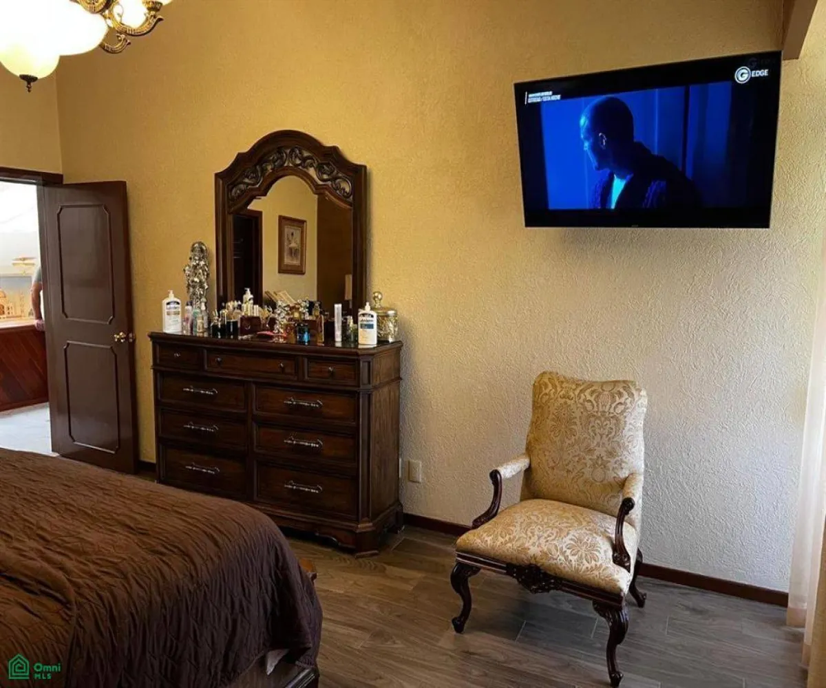 Casa En Venta,El Palomar,Paseo del Agua 192, Tlajomulco de Zuniga, Jalisco 45643, 5 Habitaciones,5 Baños,Paseo del Agua,MX25990081