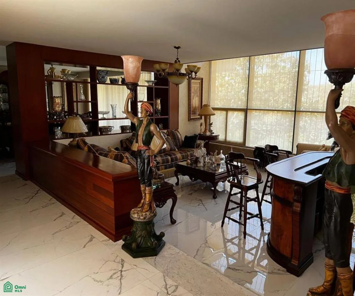 Casa En Venta,El Palomar,Paseo del Agua 192, Tlajomulco de Zuniga, Jalisco 45643, 5 Habitaciones,5 Baños,Paseo del Agua,MX25990081