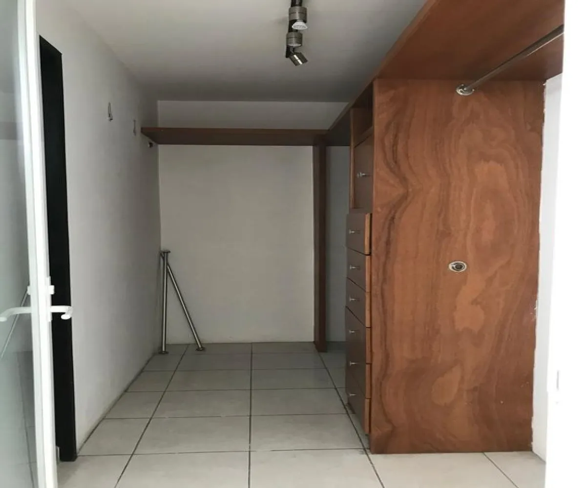 Casa En Renta,Jardines del Bosque,Lorenzana 766, Guadalajara, Jalisco 44520,3 Baños,Lorenzana,2,pbORbvQ
