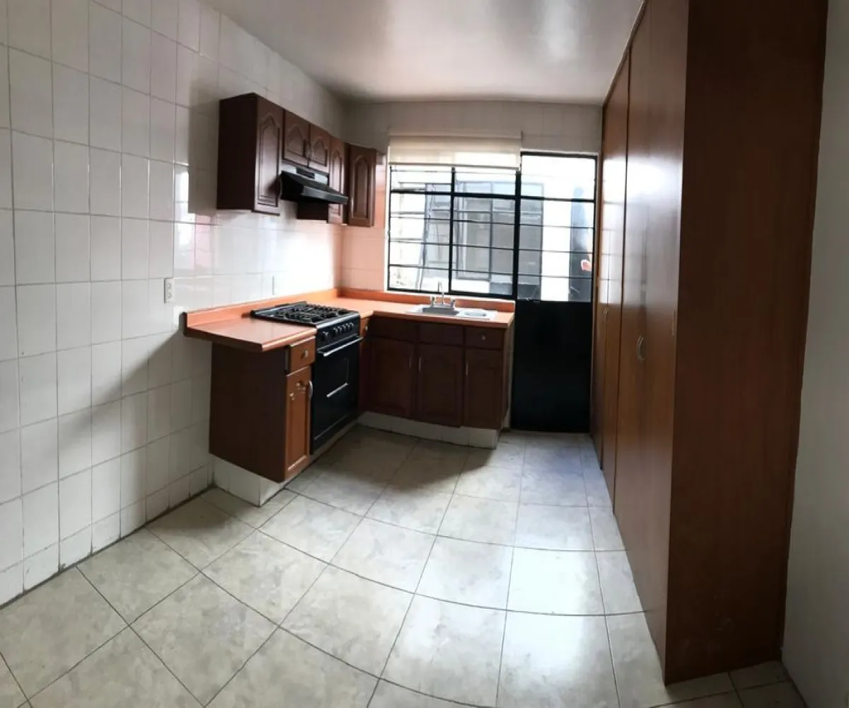 Casa En Renta,Jardines del Bosque,Lorenzana 766, Guadalajara, Jalisco 44520,3 Baños,Lorenzana,2,pbORbvQ