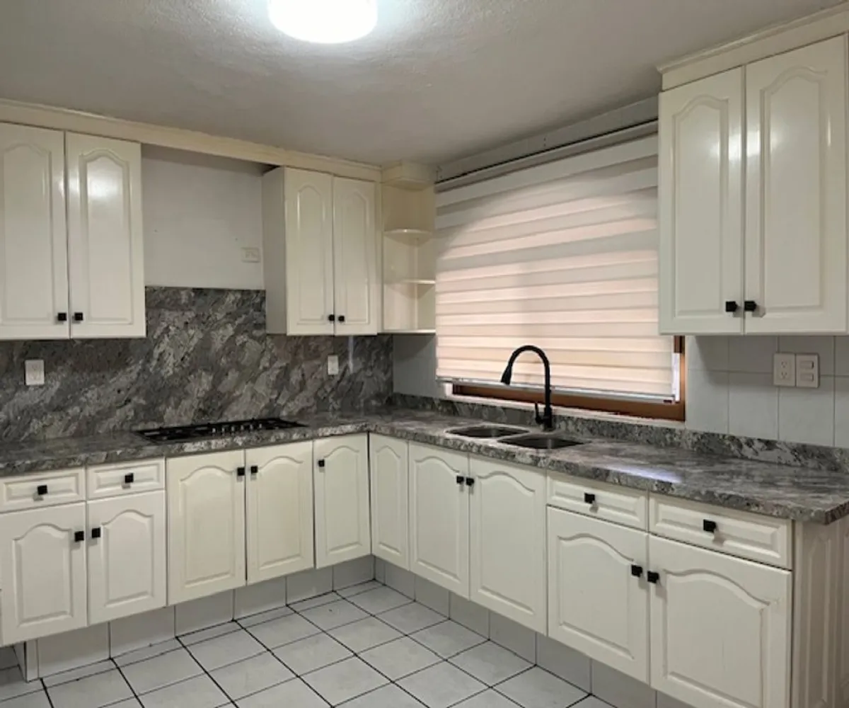 Casa En Venta,Virreyes Residencial,avenida Naciones Unidas 6655 d3, Zapopan, Jalisco 45117, 3 Habitaciones,4 Baños,avenida Naciones Unidas,2,pKpTyhx