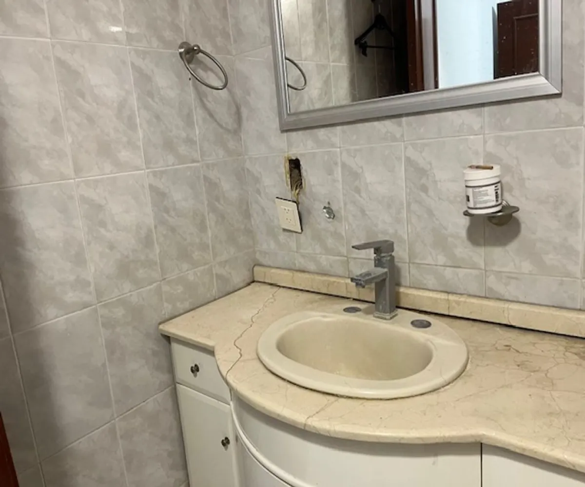 Casa En Venta,Virreyes Residencial,avenida Naciones Unidas 6655 d3, Zapopan, Jalisco 45117, 3 Habitaciones,4 Baños,avenida Naciones Unidas,2,pKpTyhx
