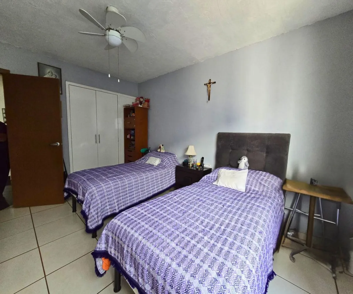 Casa En Venta,jardines del sol,Tulum 3996, Zapopan, Jalisco 45050, 4 Habitaciones,3 Baños,Tulum,1,pOoEm10