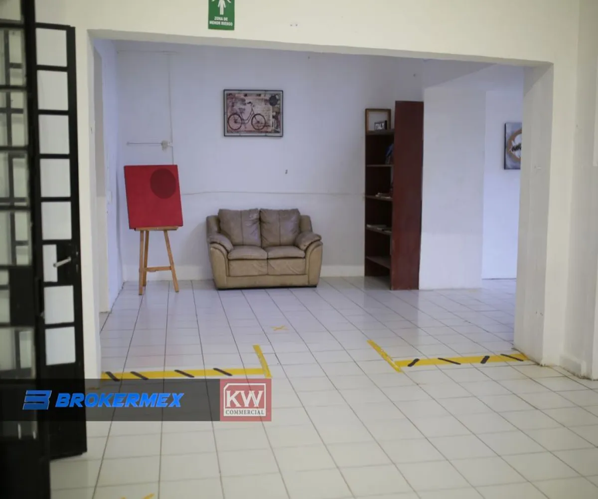 Local En Venta,Zapopan Centro,Av. Eva Briseño Int. # 258 A 25 1, Zapopan, Jalisco 45160,Av. Eva Briseño Int. # 258 A,1,pASrYh4