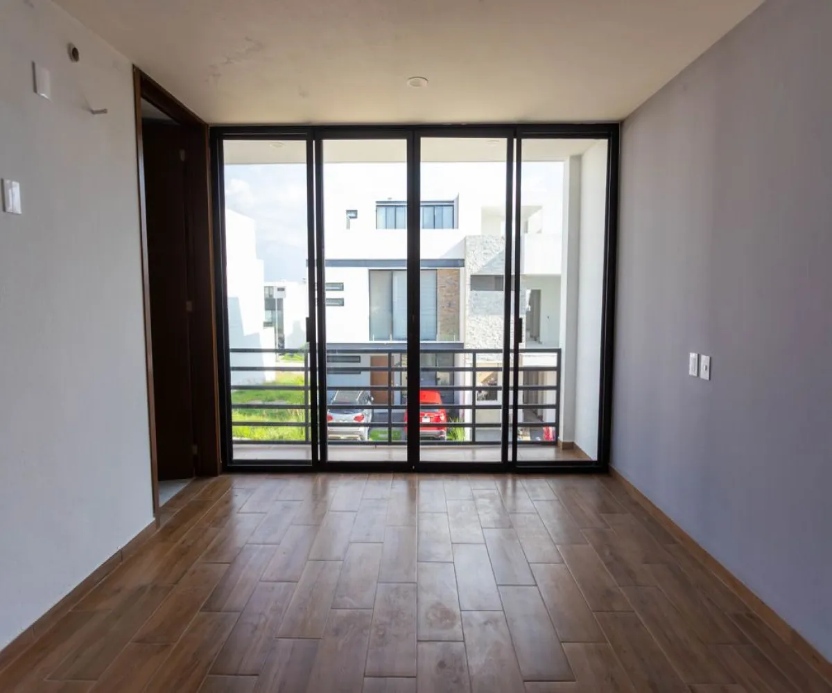 Casa En Venta,Capital Norte,Avenida F 5250 179, Zapopan, Jalisco 45134, 3 Habitaciones,4 Baños,Avenida F,3,ptfA1iJ