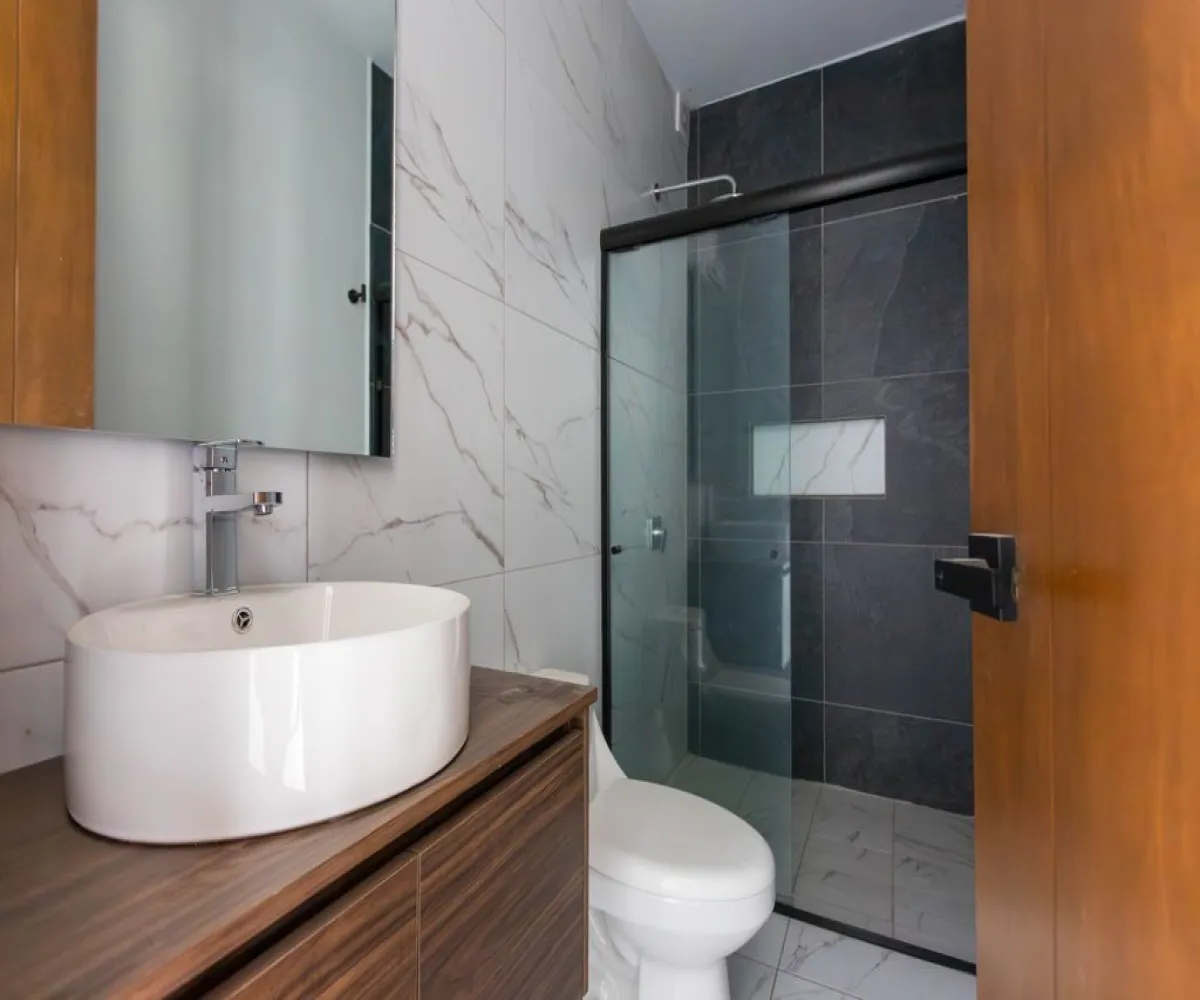 Casa En Venta,Capital Norte,Avenida F 5250 179, Zapopan, Jalisco 45134, 3 Habitaciones,4 Baños,Avenida F,3,ptfA1iJ